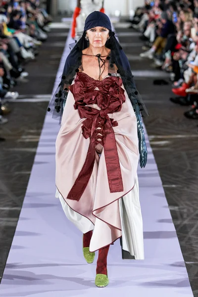 Look 47